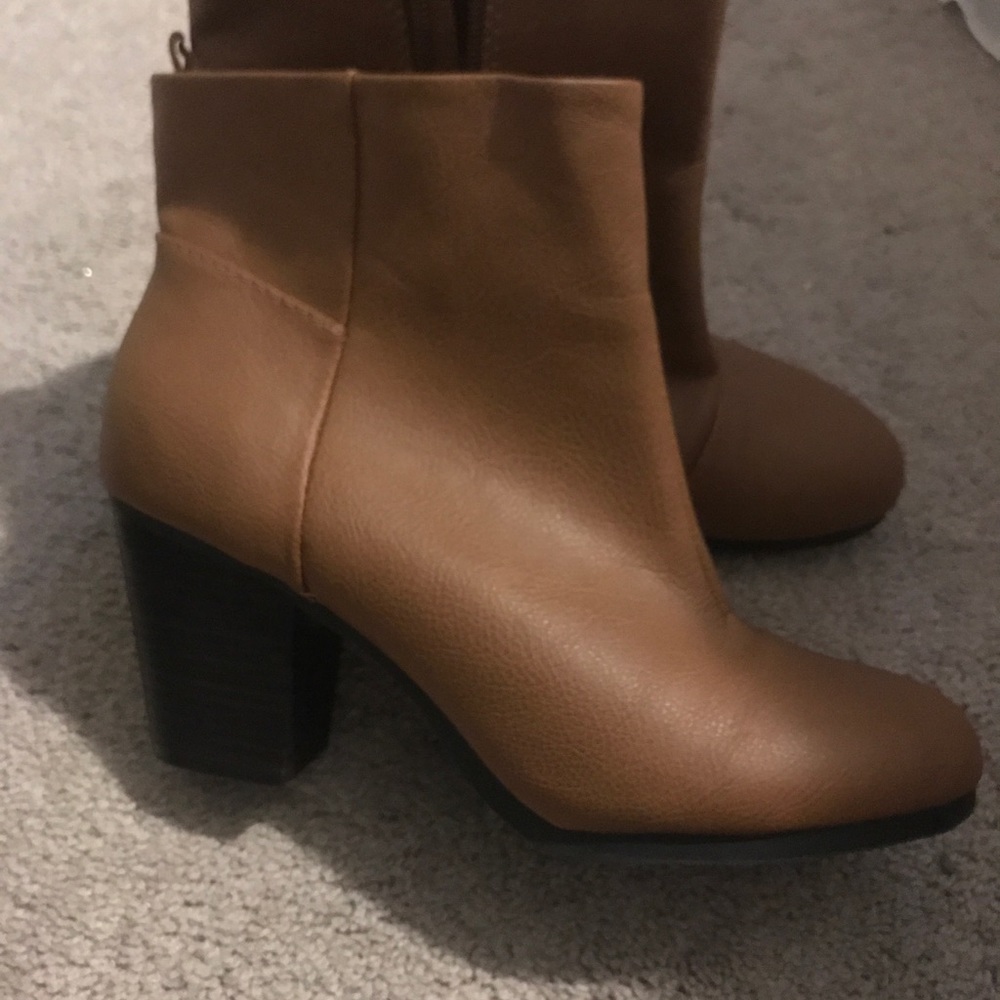 Brown boots
